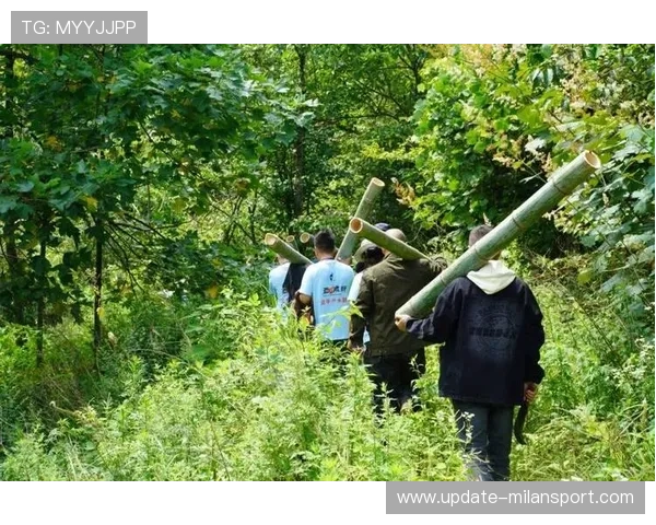 _野外生存赛：在荒野中挑战极限运动腕力_，户外运动野外生存