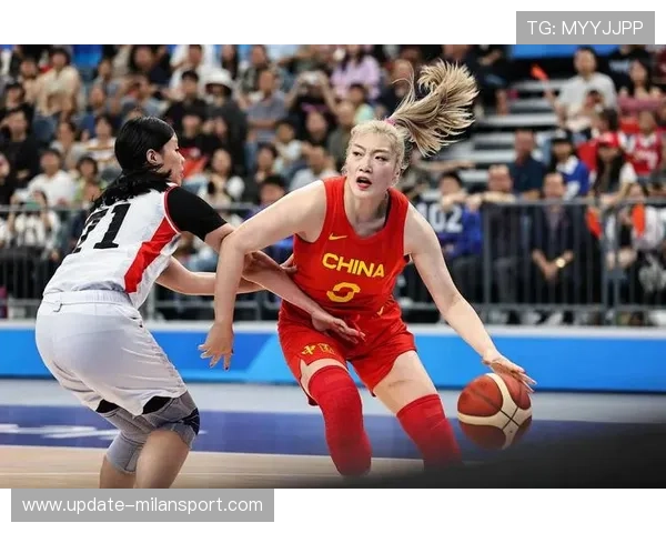 女篮姑娘是中国体育的骄傲，中国女孩篮球