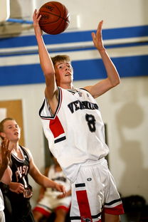 米兰体育app下载安装-中超赛季开局成绩与赛季末成绩对比，中超新赛季规则争冠和降级